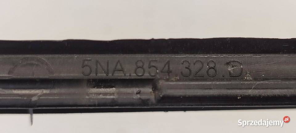 VW TIGUAN ALLSPACE LISTWA SZYBY CZOŁOWEJ PRAWA dolnośląskie