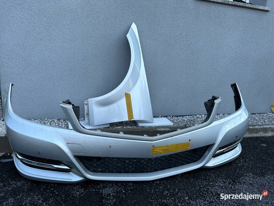 Mercedes zderzak Cklasa w204 204 lift LIFTING zderzaki