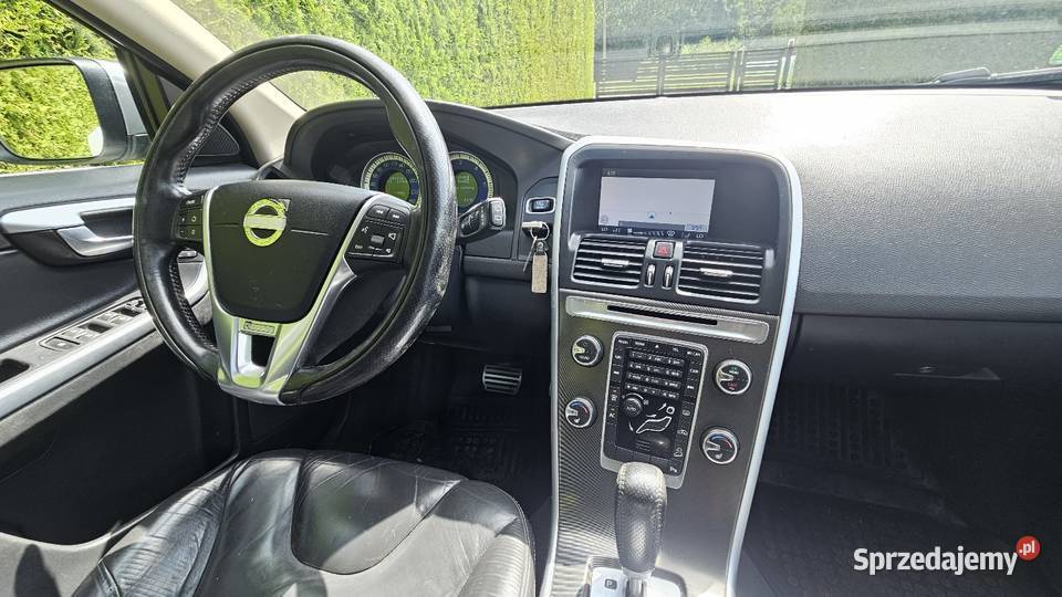 Volvo XC 60 Rdesign 24 D 4x4 Otałęż sprzedam