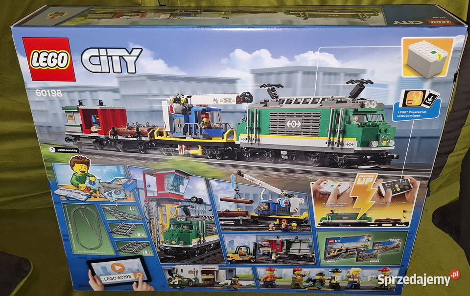 Nowe klocki LEGO City 60198 Pociąg towarowy Kraków
