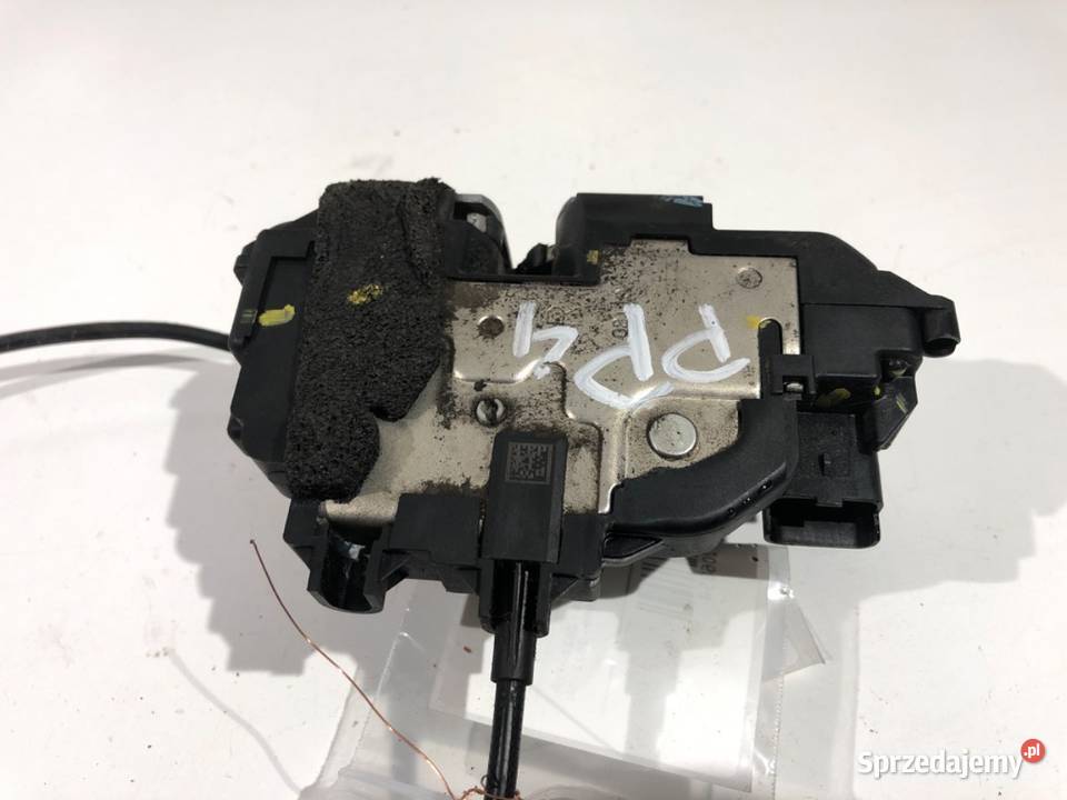 ZAMEK DRZWI PRAWY PRZÓD RENAULT SCENIC III osobowe podkarpackie