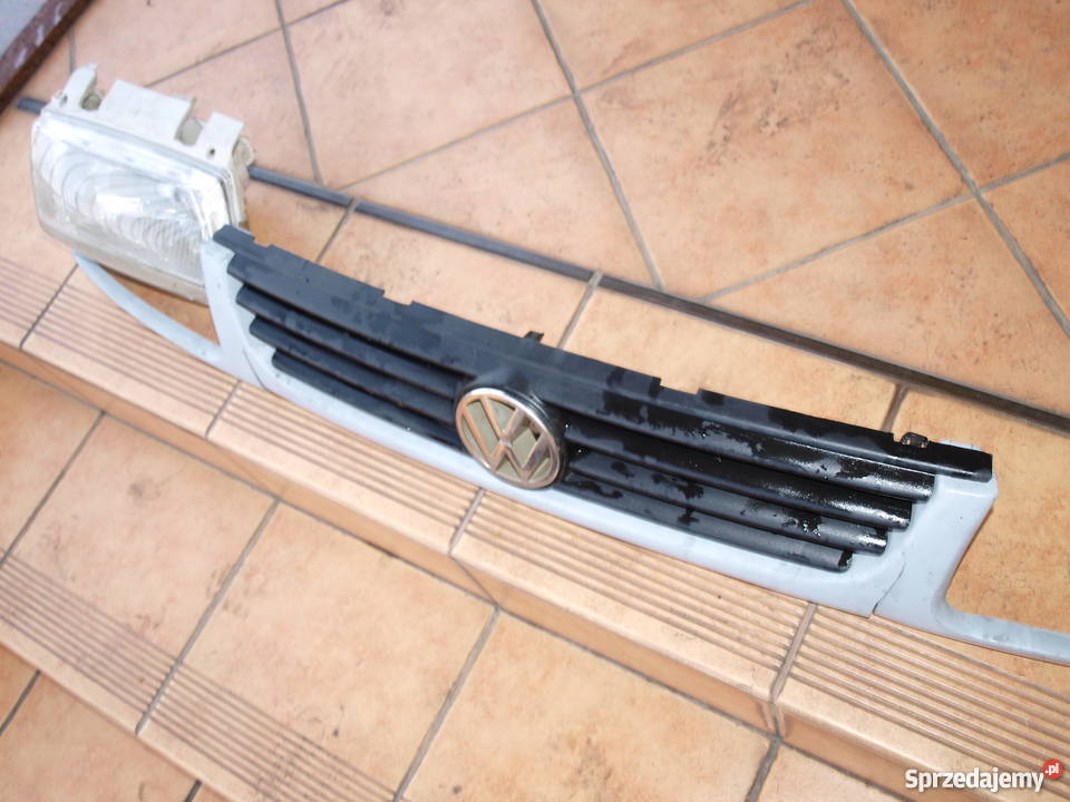 VW Polo Grill atrapa Lampa prawa przednia Kalisz sprzedam