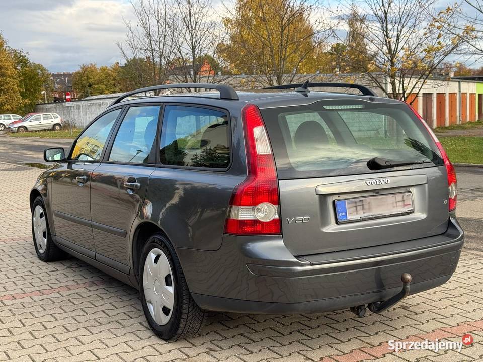 V50 beznyna oryginał Rok produkcji 2004 Wsola