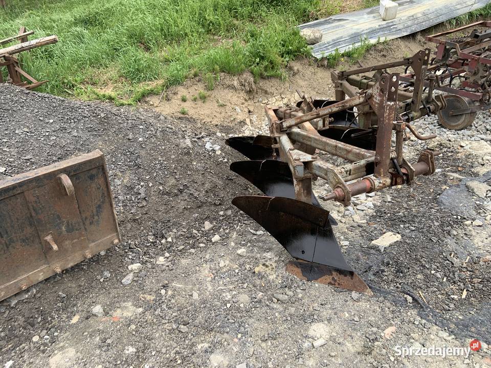 Plug s 3 skibowy Grudziądz nieuszkodzony Domaradz sprzedam