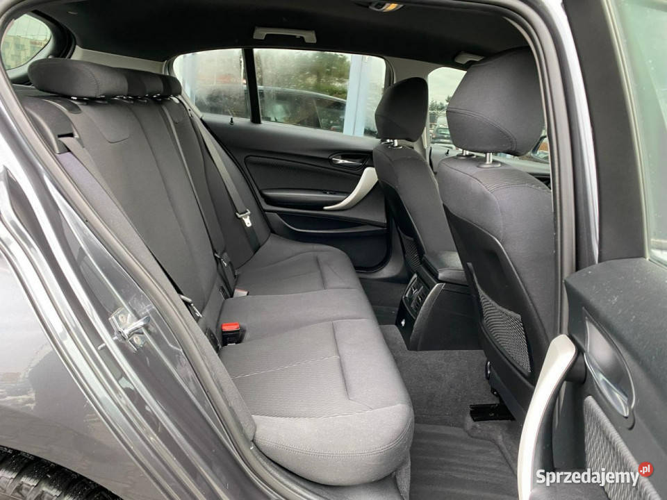 BMW 118 led bixenon kamera podgrz fot navi PDC nieuszkodzony