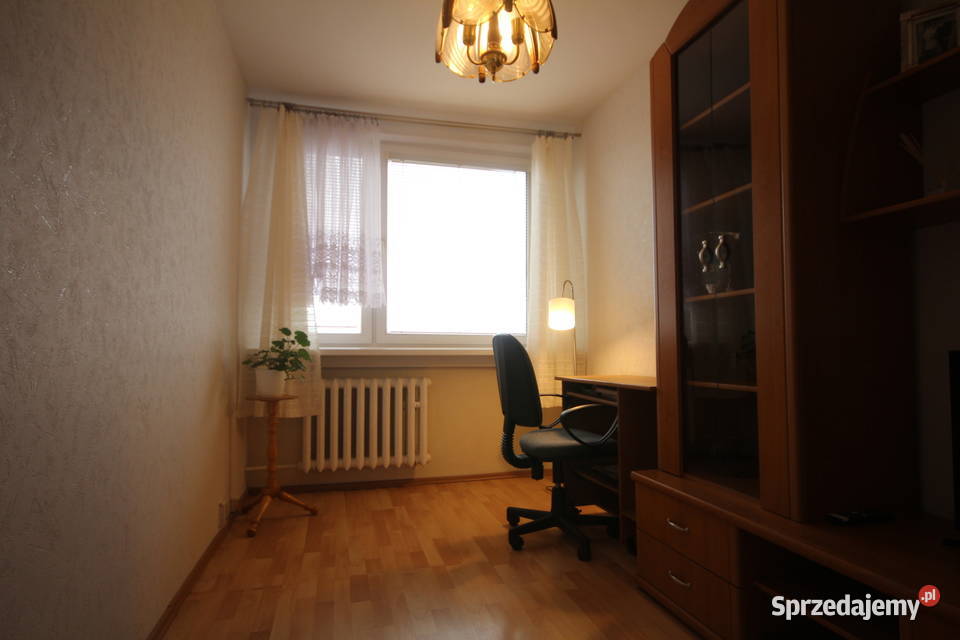 3pok 58met Sztabowej BALKONPIWNICAWINDA Wrocław