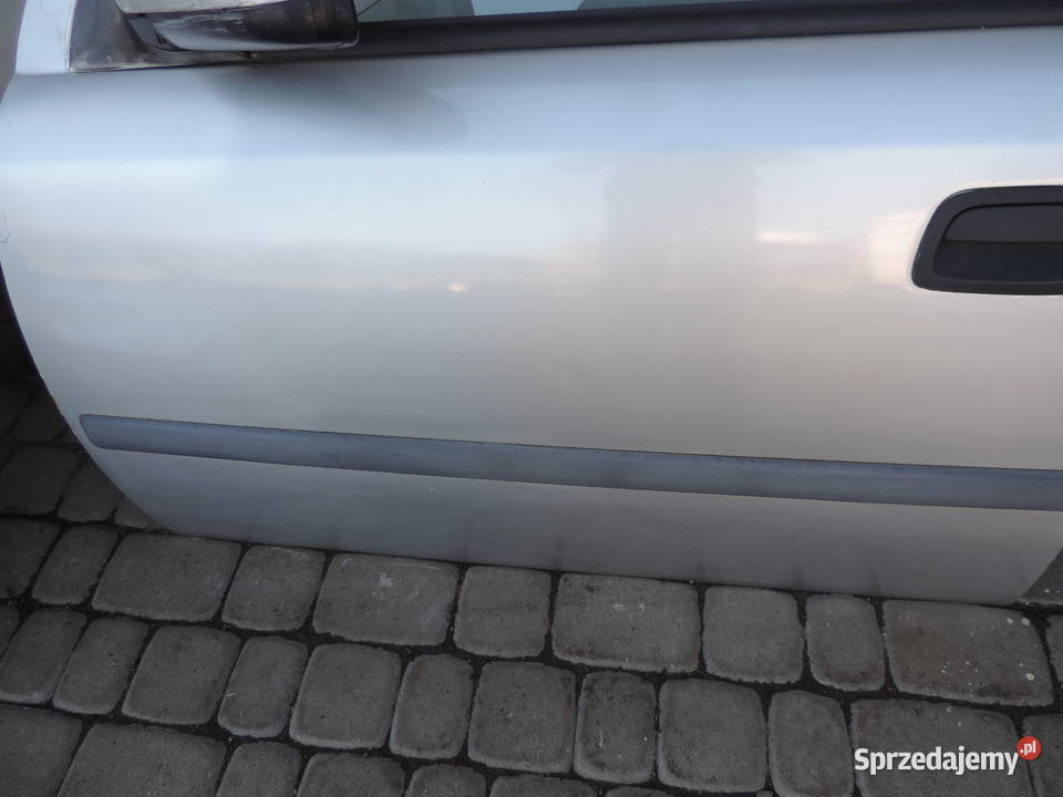 Drzwi lewy przód Astra 2 sedan kolor z147