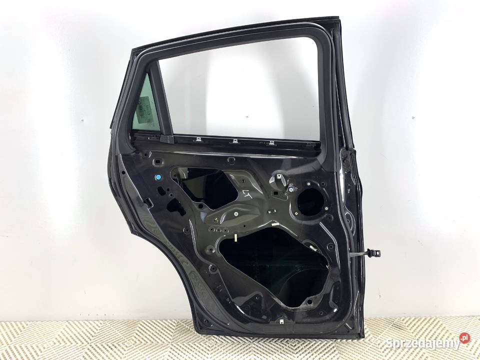 DRZWI LEWY TYŁ BMW F16 SUV 1419 Sophistograu