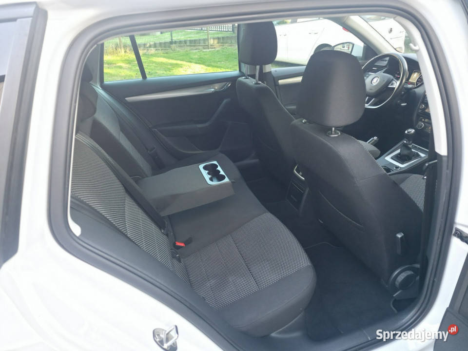 koda Octavia 20 Diesel Serwisowany Gwarancja centralny zamek Samochody osobowe świętokrzyskie