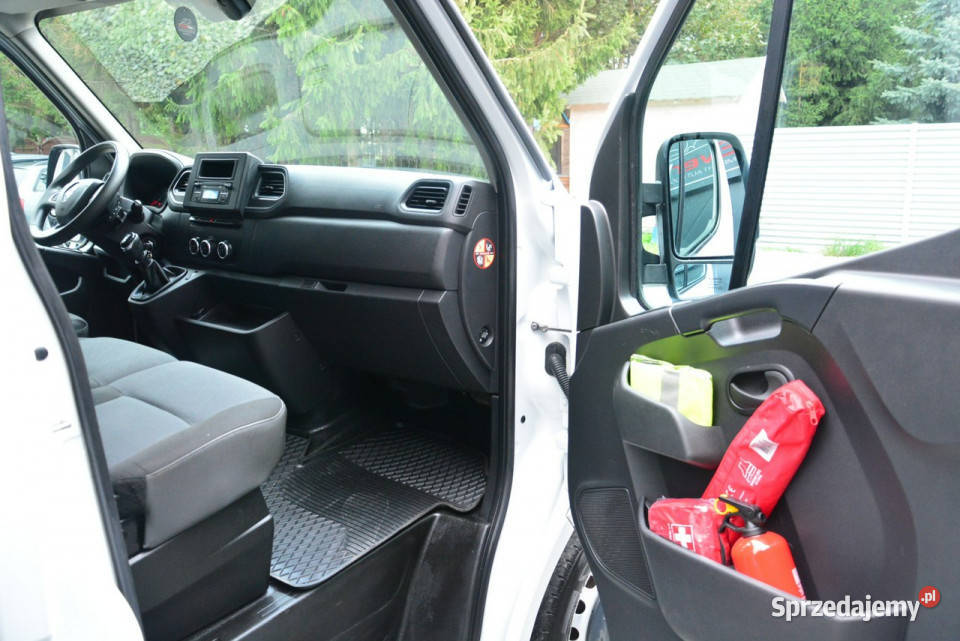 Renault Master średniak 7 osobowy brygadówka Warszawa