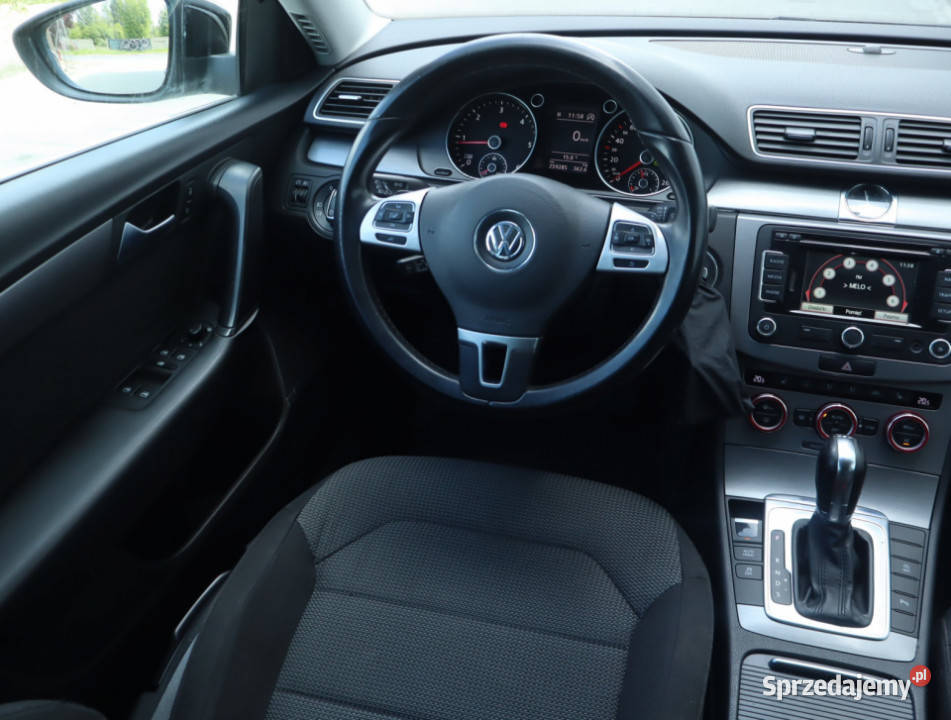 VW Passat 20 TDI automatyczna łódzkie Łódź