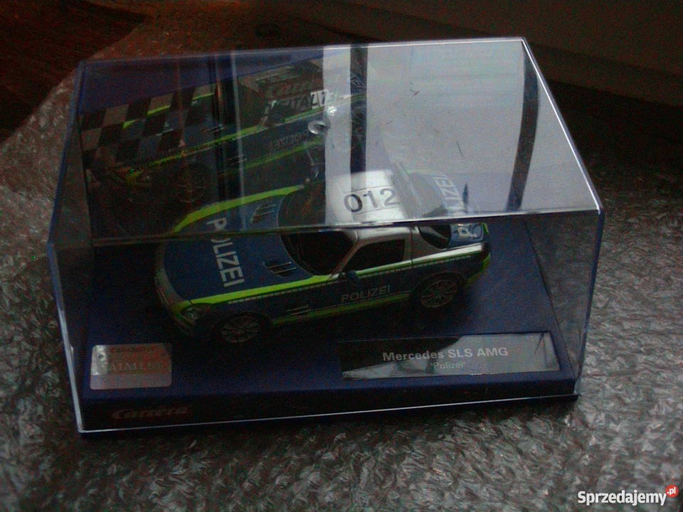 Carrera digital 132 MercedesSLS AMG Policja śląskie