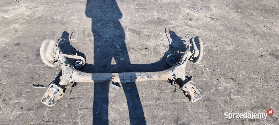 BELKA SANKI TYŁ PEUGEOT 308 CC Lipno