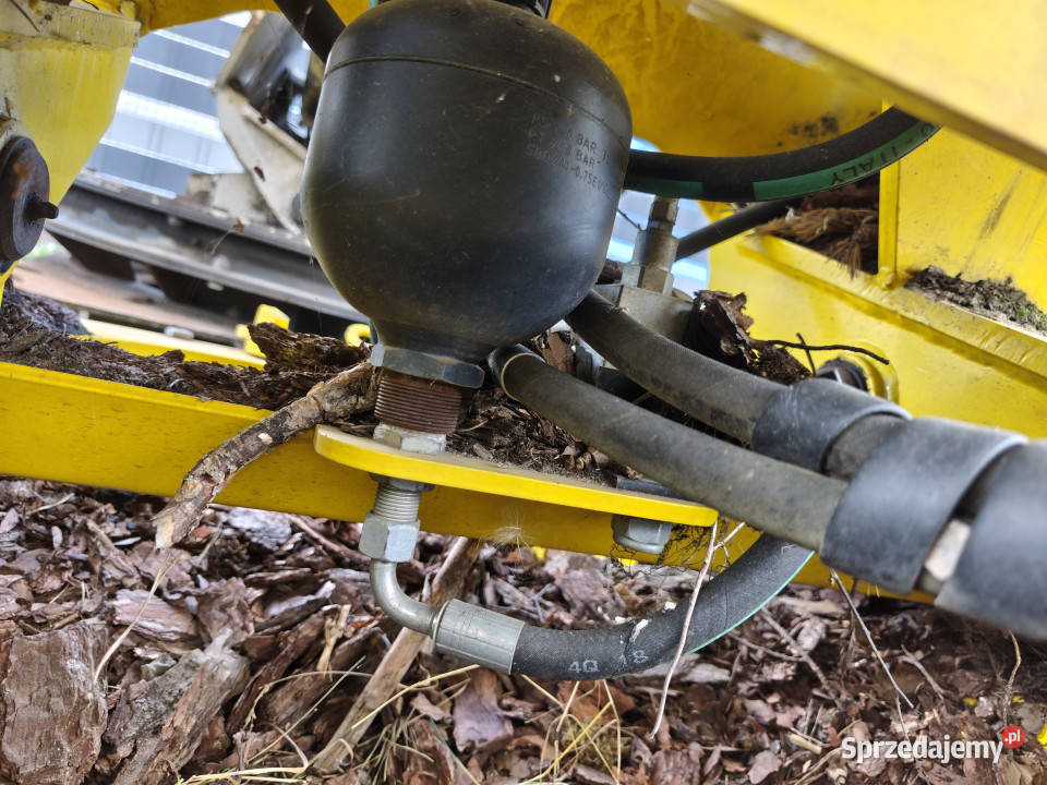 Klembank leśny z obrotnicą hydrauliczną JOST Leśnictwo Rolnictwo łódzkie