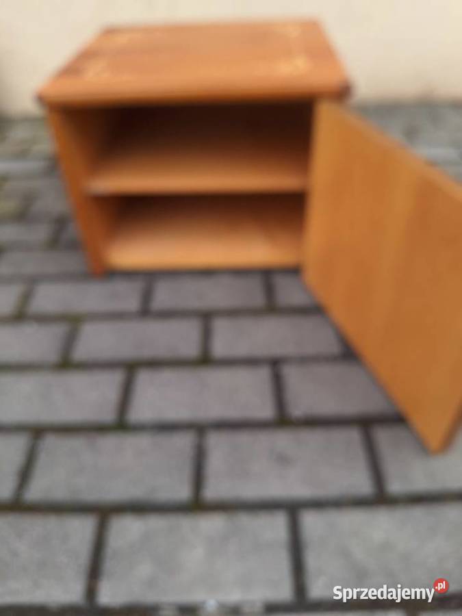 Szafka z czasów PRL Meble mazowieckie Sochocin