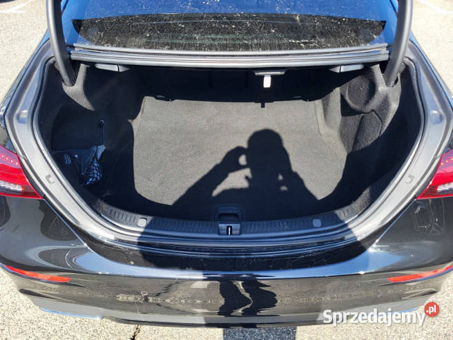 MERCEDESBENZ E 220 D 4MATIC Warszawa sprzedam