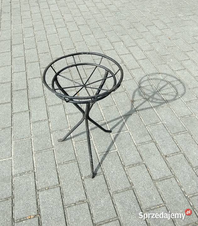 Kwietnik metaloplastyka z prędów solidny PRL pomorskie Gdynia
