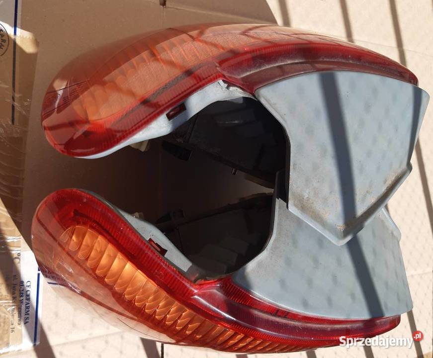 Lapma lewa prawa Toyota Yaris I polift 2004 Nie Oświetlenie sprzedam
