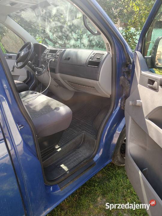 VW Transporter T5 25 131 VAT1 Zwoleń