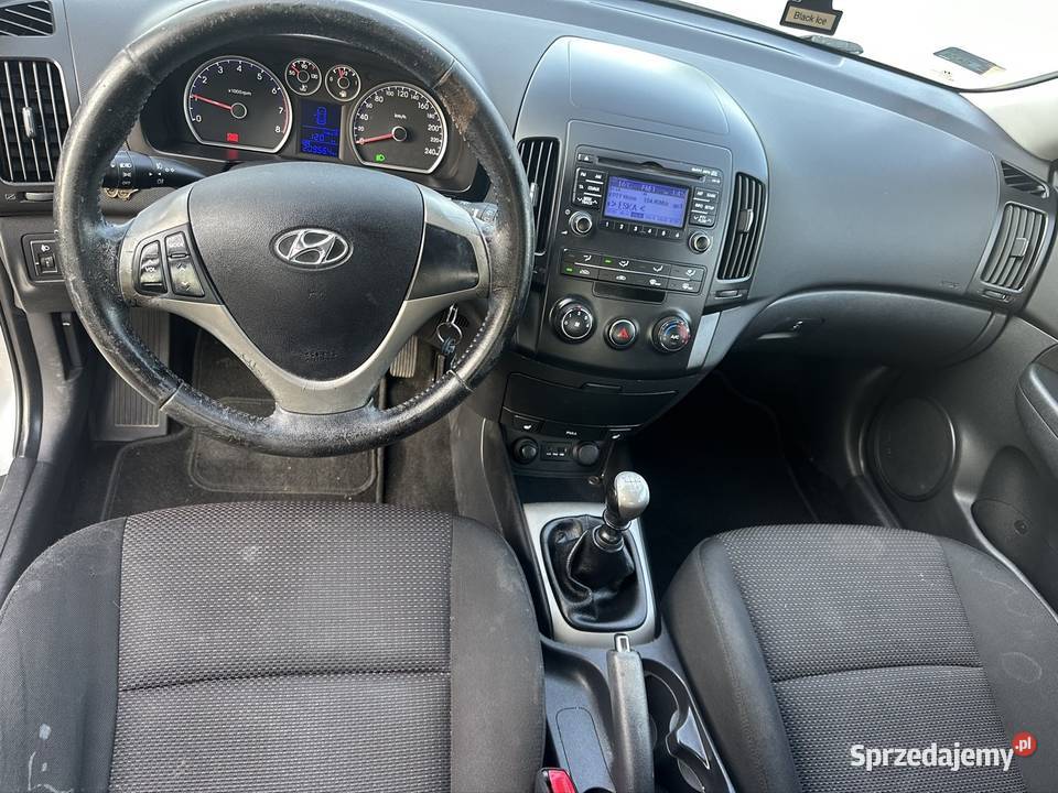 Hyundai i30 16 gaz 2009r