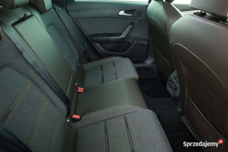 Seat Leon 15 TSI radio Piaseczno sprzedam