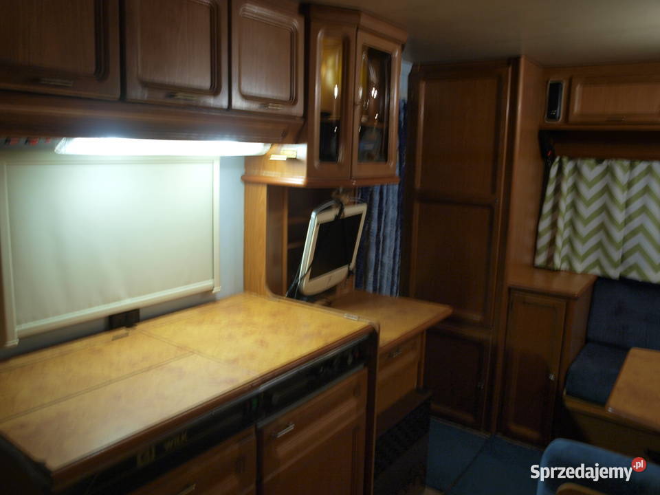 Przyczepa Kempingowa WILK 450 CI DeLuxe Ostrowite