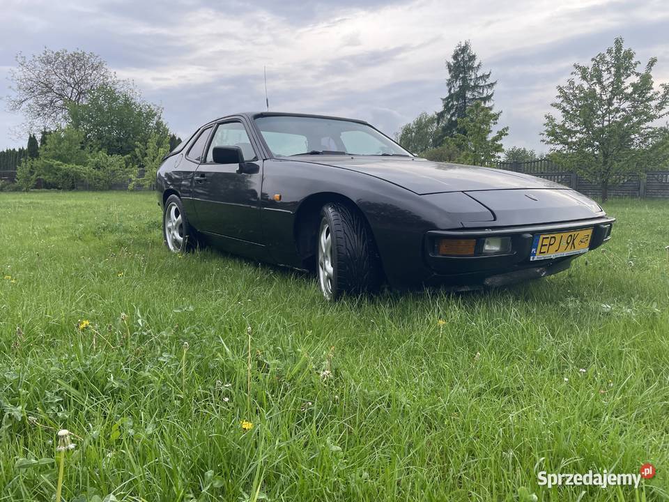 Porsche 924S 924