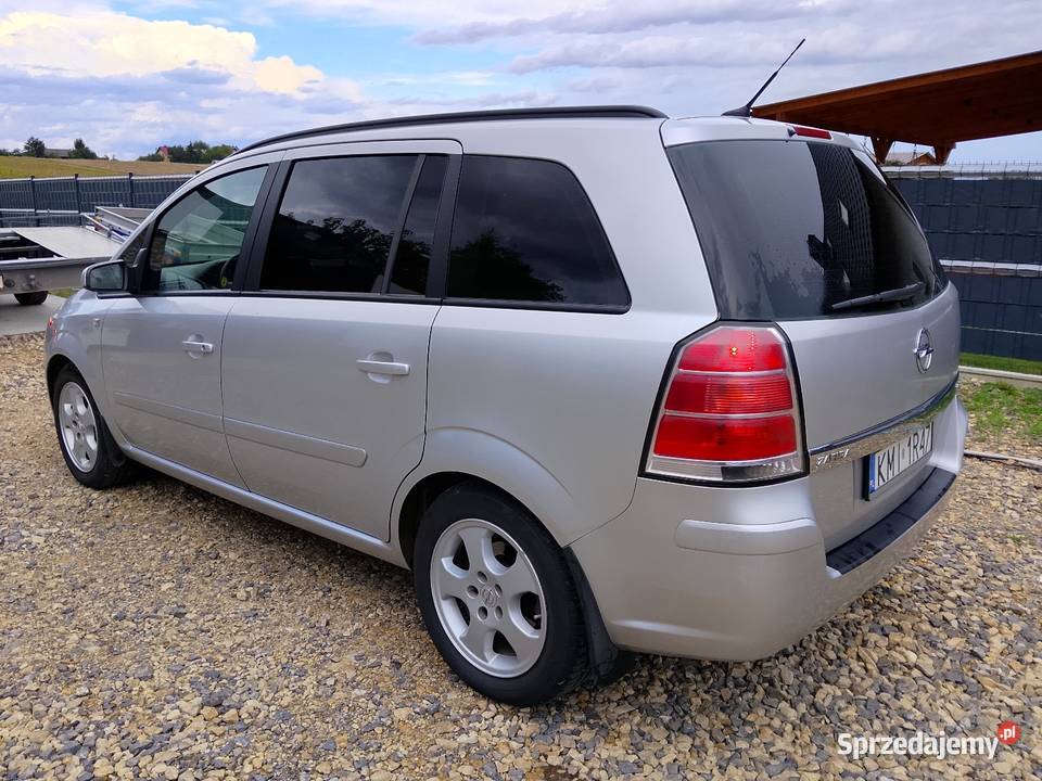 Zadbany Opel Zafira 7 miejsc Okazja Miechów sprzedam