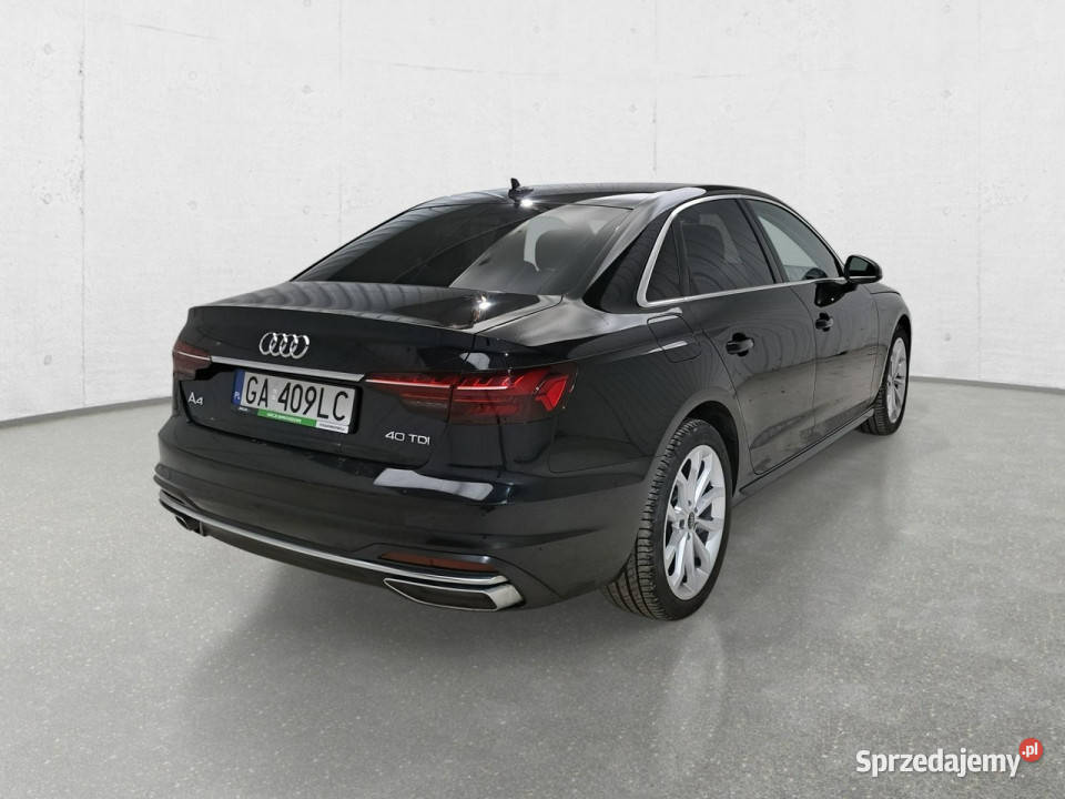Audi A4 Limousine B9 2015 pełny VAT Komorniki sprzedam