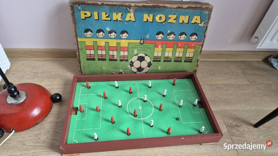 Stara gra Piłka Nożna Piłkarzyki PRL Krakowskie pomorskie Gdańsk