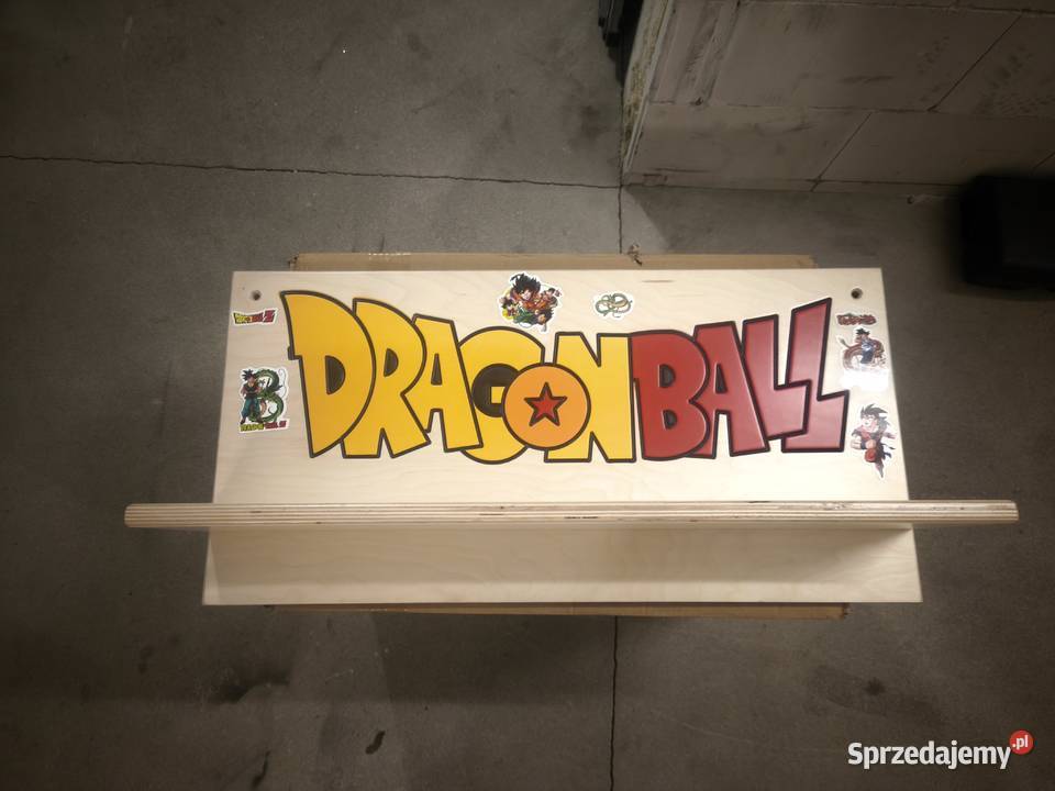 Sprzedam półkę dragon ball z figurkami Ełk