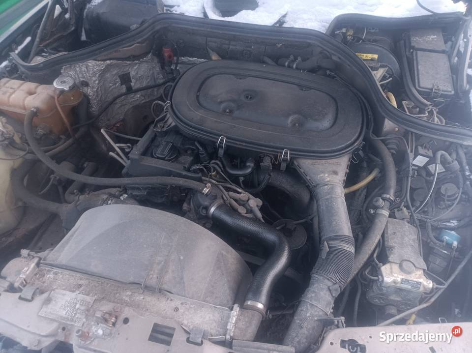 Mercedes W124 23 benzyna automat sprawny AMG 2300cm3 Pionki