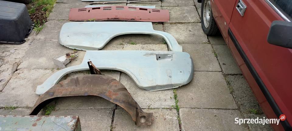 Polski fiat 125 p 1972 karoseria na kołach uszkodzony podkarpackie Jarosław