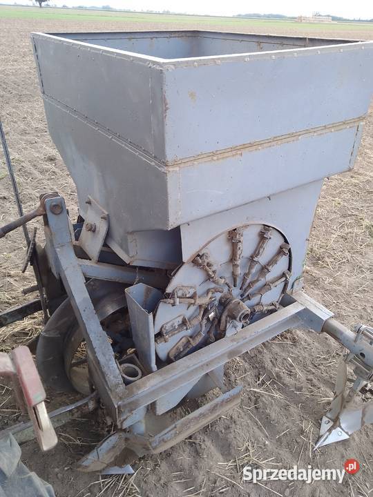 Sadzarka do ziemniaków czeska nieuszkodzony Ćwierdzin sprzedam
