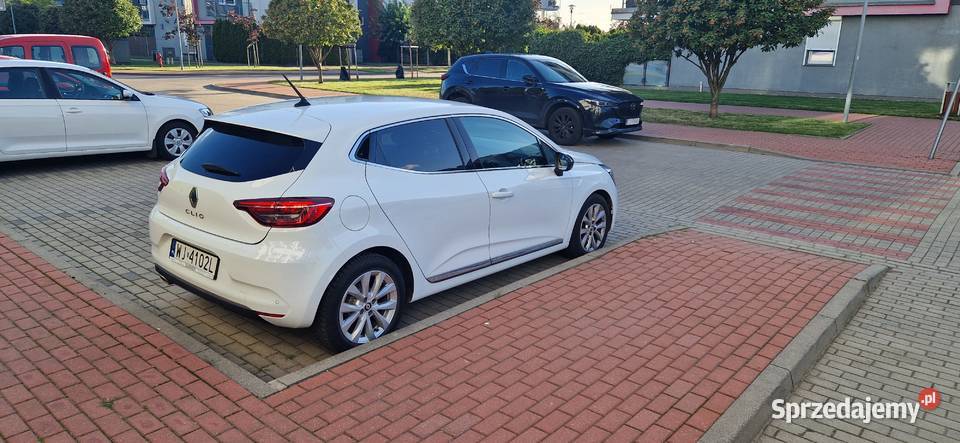Renault Clio Intens 2022 benzynagaz 1 właściciel 100KM
