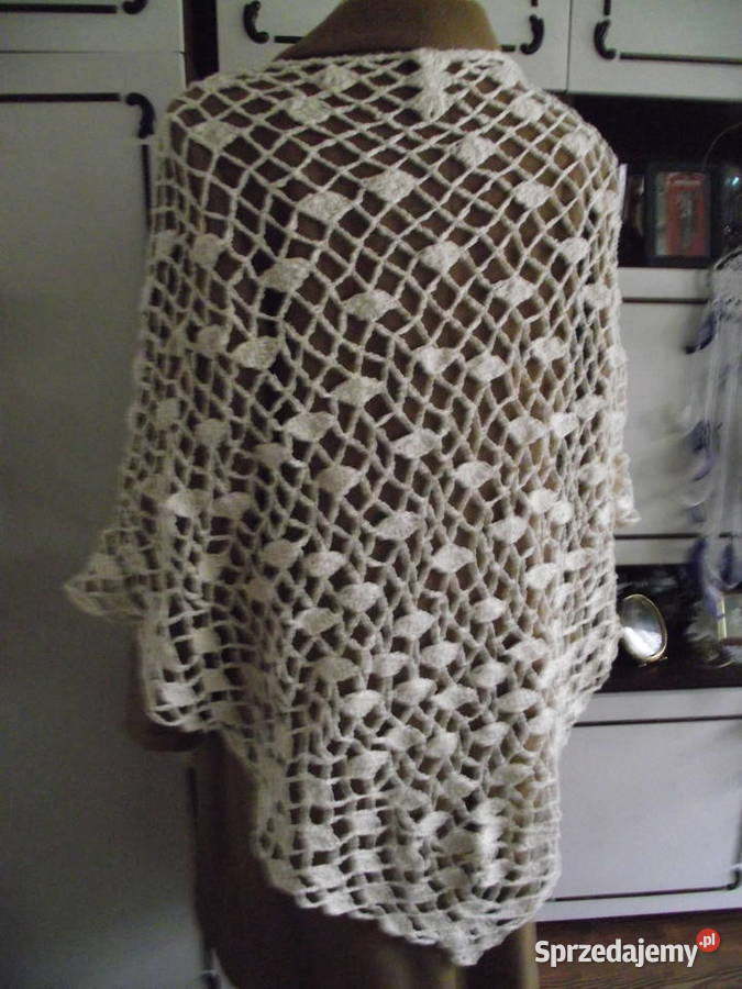 AŻUROWA CHUSTA W MUSZELKI autorskie rękodzieło wielkopolskie Piła