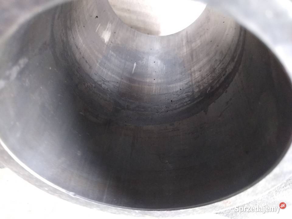 Junak m10 cylinder nominał 7500 uszkodzony Silniki i osprzęt Kruszwica