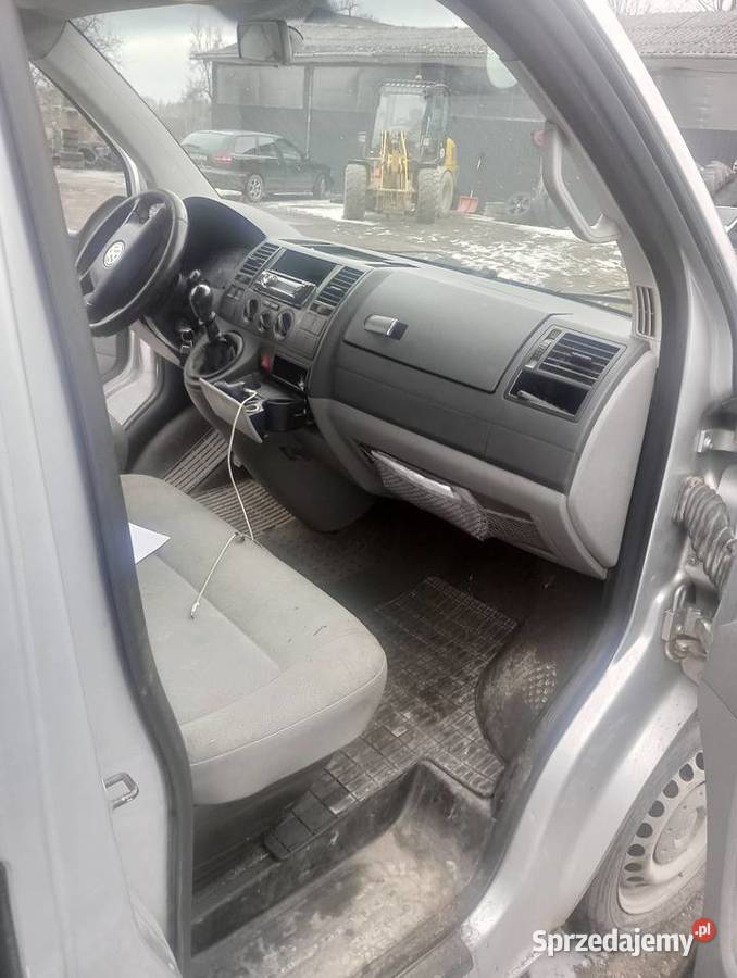 VW Transporter T5 Maluszyn