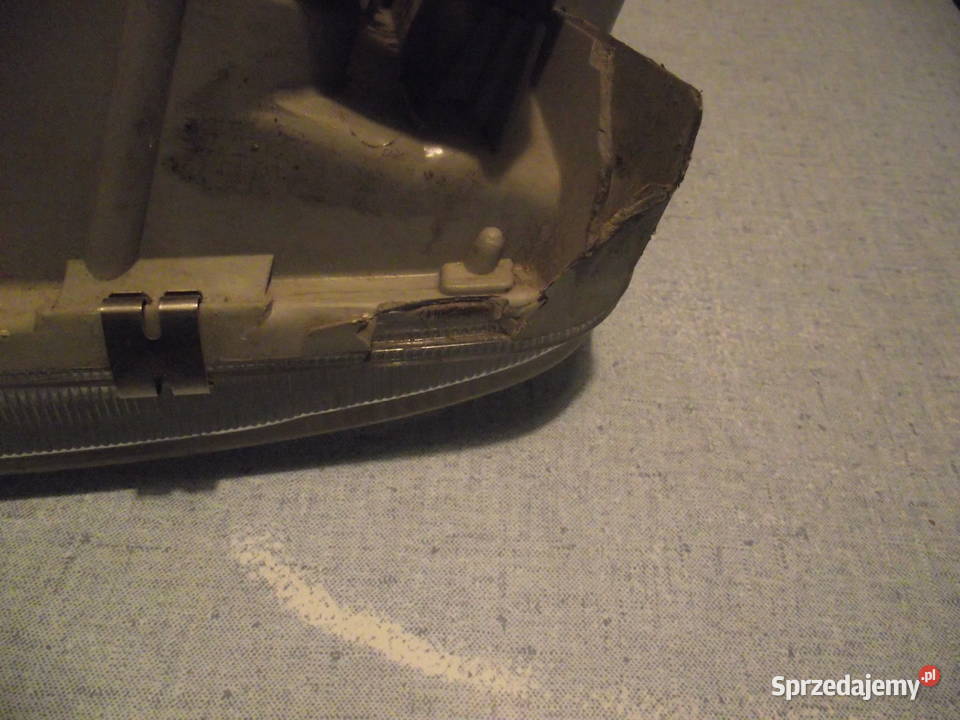 Szkło reflektora Nissan Micra sprzedam