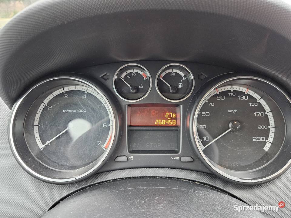 Peugeot 308 16 benzyna 2009r doinwestowany 120KM Motoryzacja Kamienica