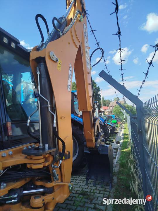 KOPARKOŁADOWARKA CASE 695SV Rok produkcji 2023 Rawa Mazowiecka