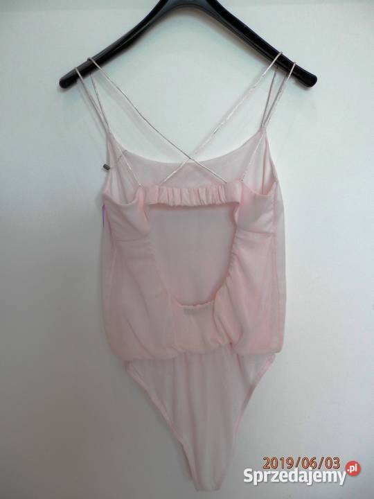 Bluzka Body Modne Plecy Pudrowa Top Bershka Nowa Bluzki i koszule podlaskie Łomża