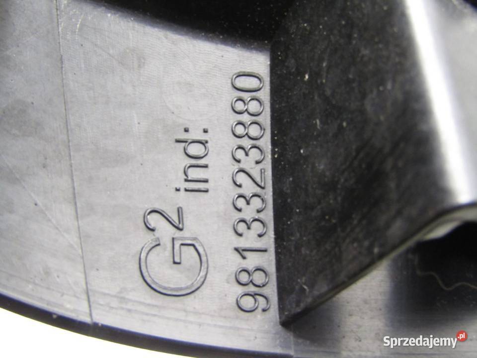 ZAŚLEPKA OSŁONA TRÓJKĄT BŁOTNIKA LEWY CITROEN C3