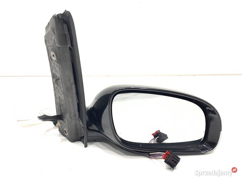 LUSTERKO PRAWY VW TOURAN Hatchback 0310 Preto
