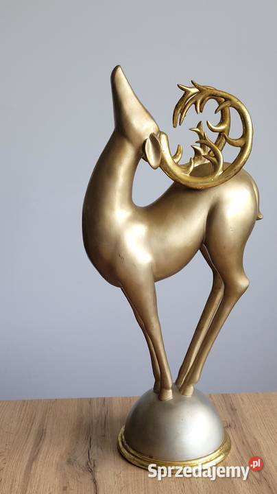 Elegancka figura jelenia w stylu MidCentury Kraków