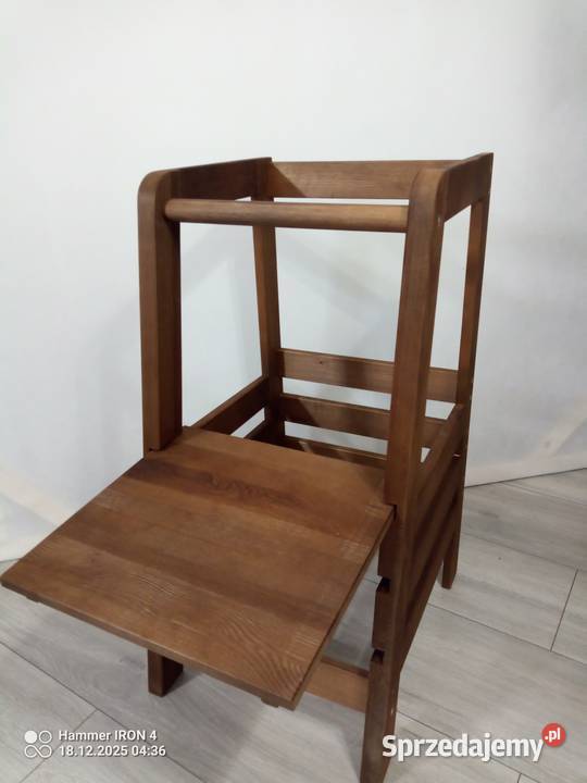 Pomocnik kuchenny z funkcją stolika lubelskie