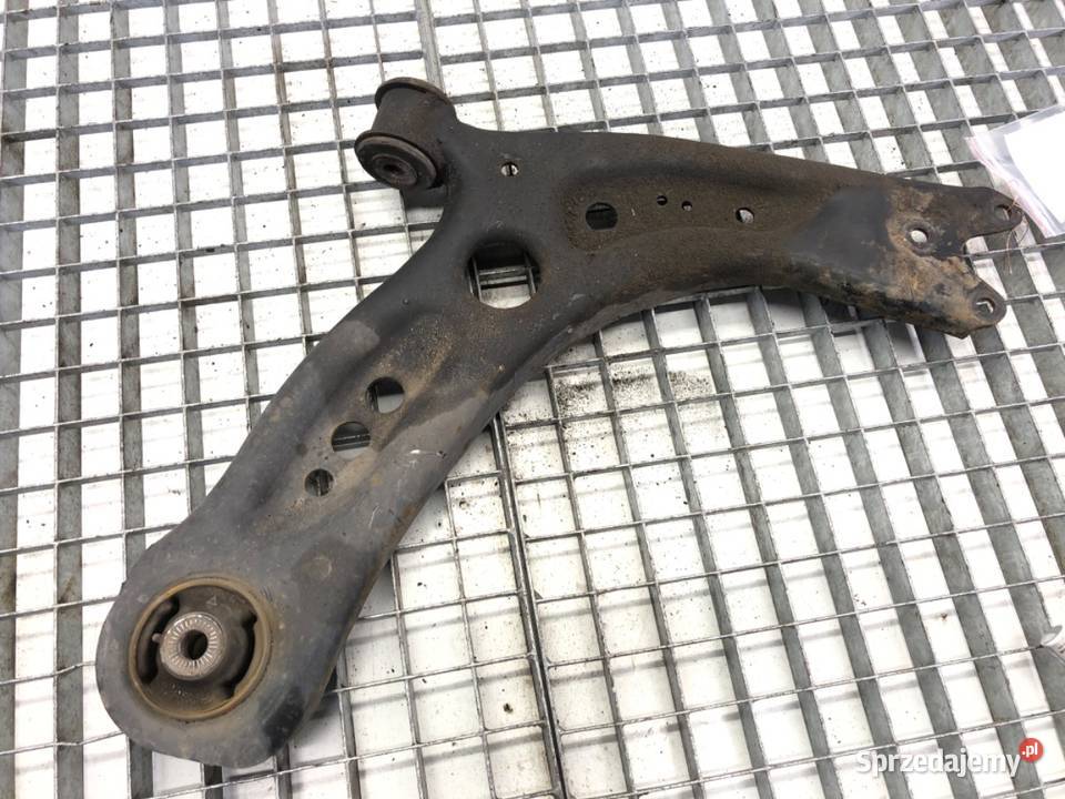 WAHACZ PRAWY PRZÓD VW GOLF VII Kombi PRZEDNI