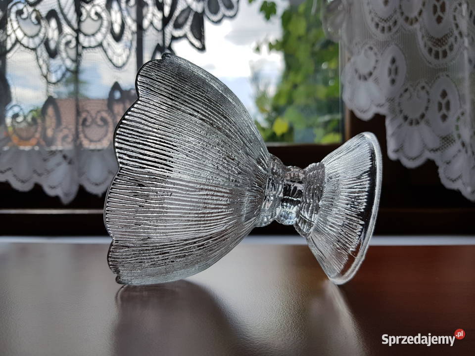 Cukiernica pucharek Cora Ząbkowice szkło PRL śląskie