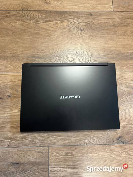 Syndyk sprzeda ruchomości spółki Edventure