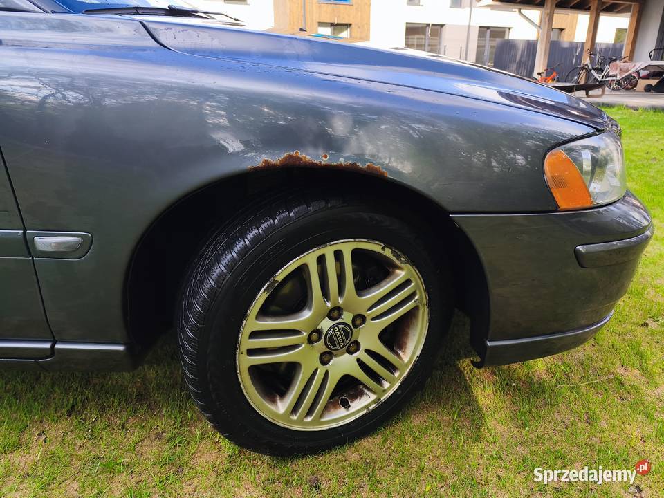 VOLVO S60 24 D5 2006 LIFT MOMENTUM 136kW sprzedam